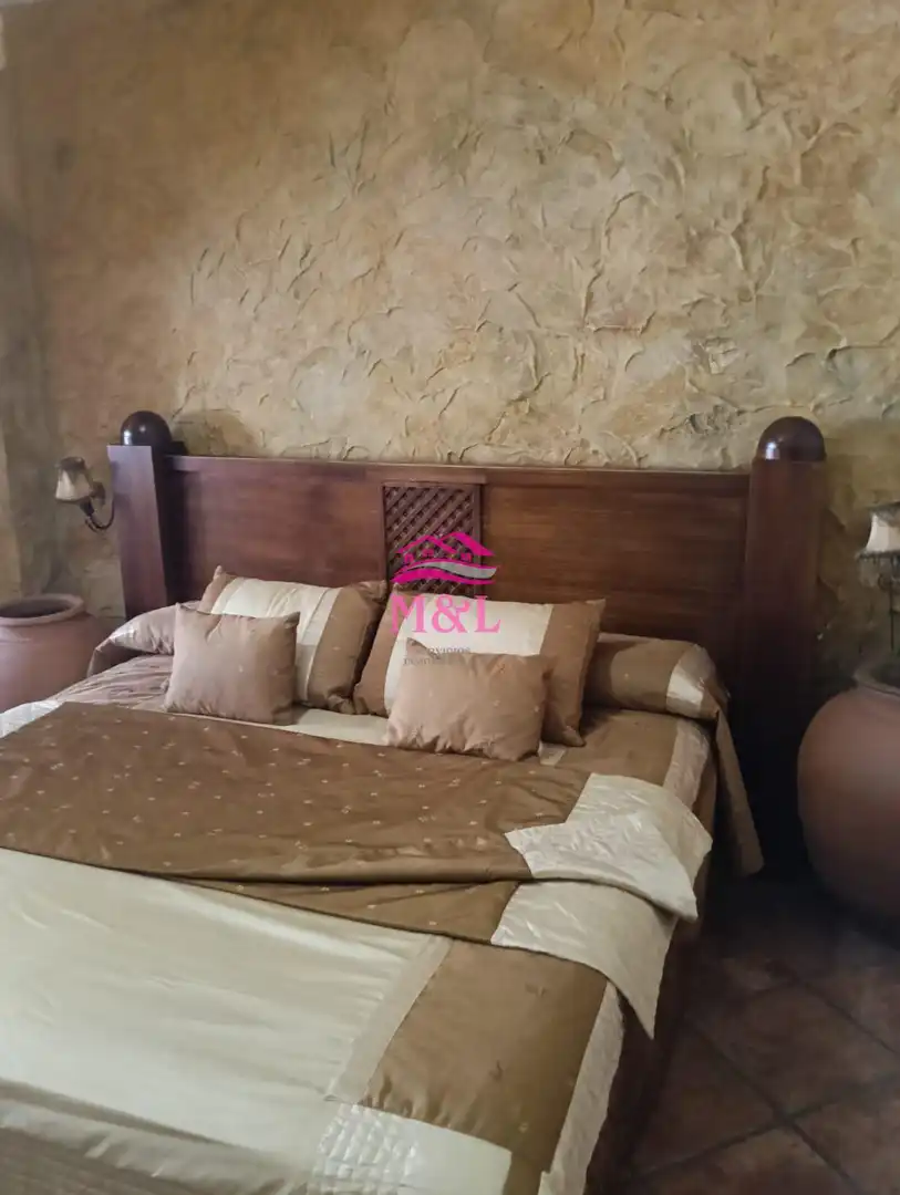 Bedroom of Houses for sale in Esparragalejo  with Air Conditioner, Heating and Terrace