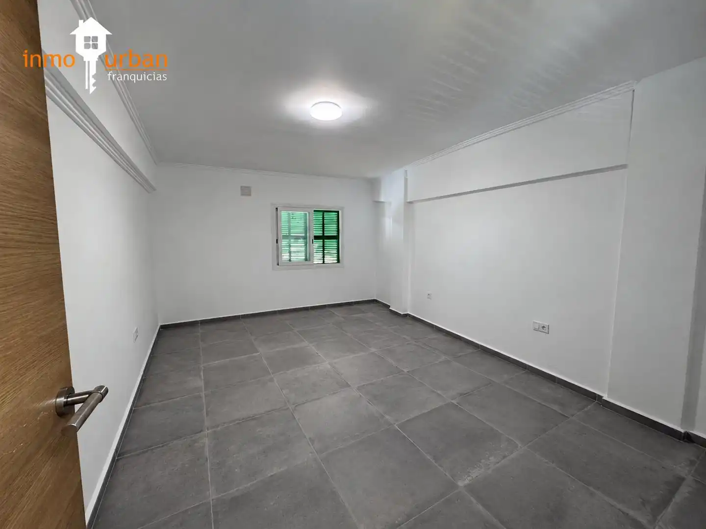 Piso con terraza en venta en Llevant, imagen 6