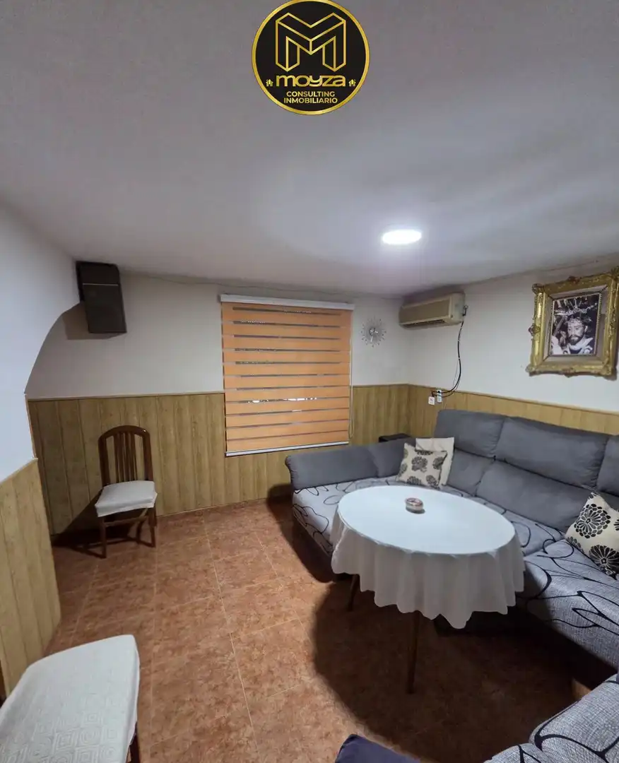 Casa o xalet en venda en Jaén amb Aire condicionat i Terrassa