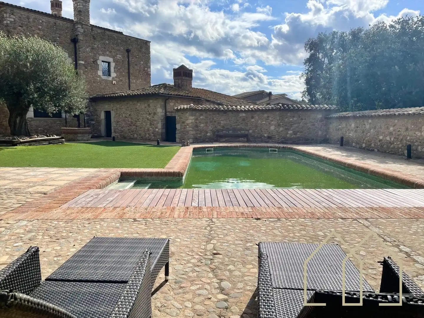 Piscina de Casa o chalet en venta en Sant Joan de Mollet con Aire acondicionado, Calefacción y Jardín privado
