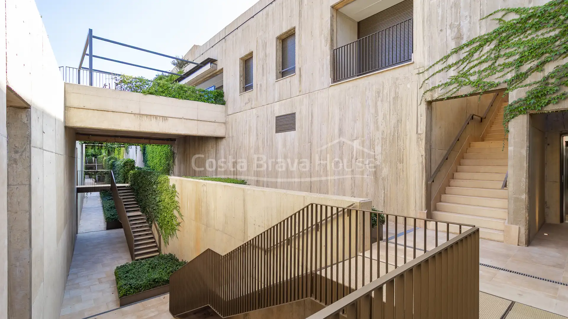 Vista exterior de Apartamento en venta en Begur con Aire acondicionado, Calefacción y Jardín privado