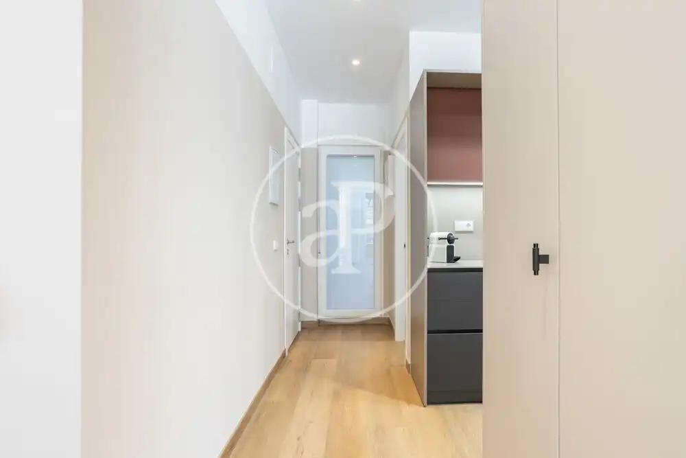 Wohnung zur Miete in Valencia mit Klimaanlage, Heizung und Terrasse