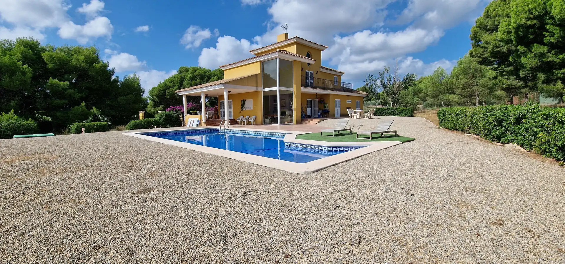 Außenansicht von Haus oder Chalet zum Verkauf in Totana mit Heizung, Privatgarten und Terrasse