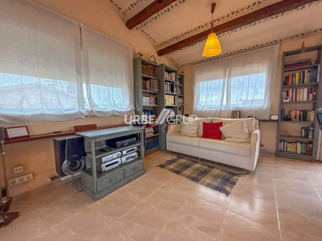 Sala de estar de Casa o chalet en venta en Martorell con Aire acondicionado, Calefacción y Terraza