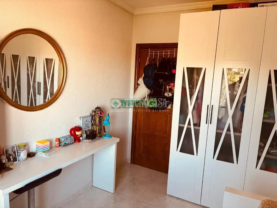 Habitación de Piso en venta en Olías del Rey con Aire acondicionado, Calefacción y Terraza