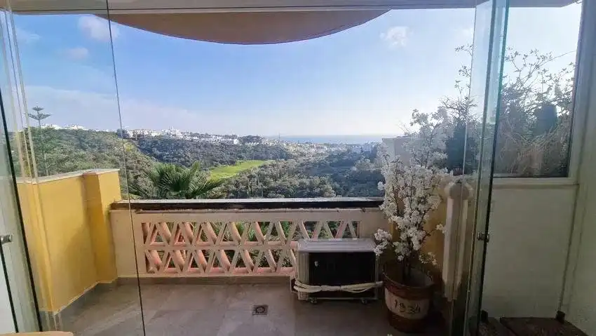 Terraza de Piso en venta en Marbella con Aire acondicionado, Calefacción y Jardín privado
