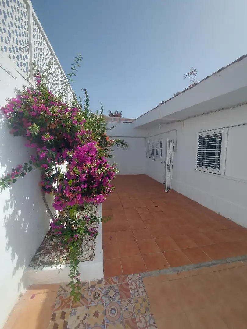 Terrassa de Casa adosada de lloguer en San Bartolomé de Tirajana amb Aire condicionat, Jardí privat i Terrassa