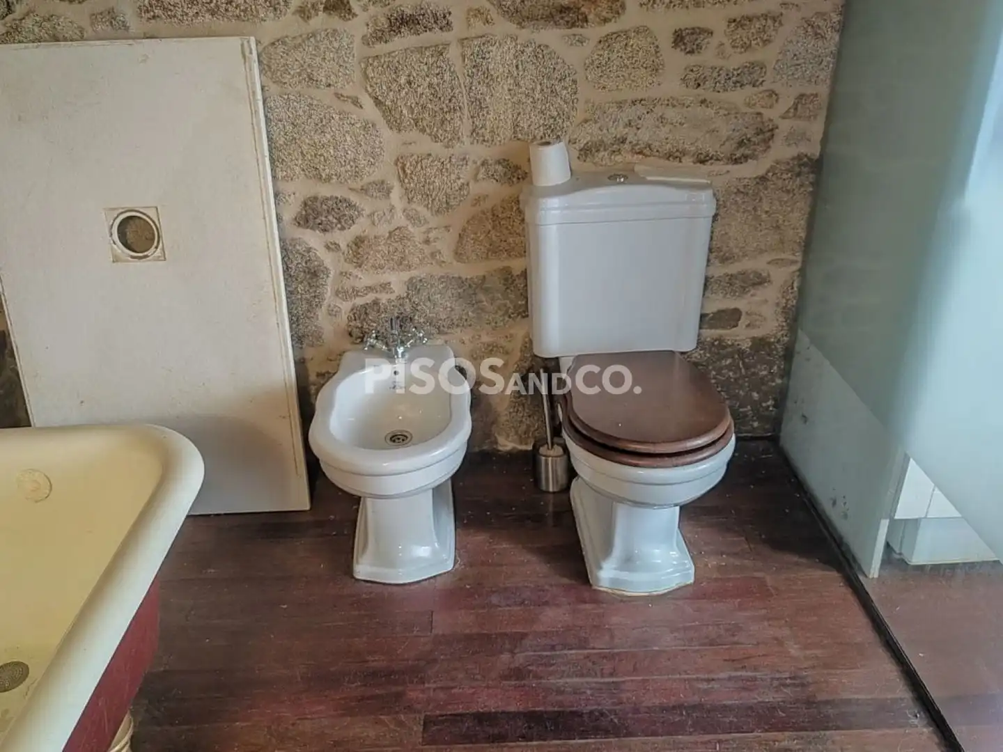 Bathroom of Houses for sale in Irixoa  with Heating, Terrace and Swimming Pool