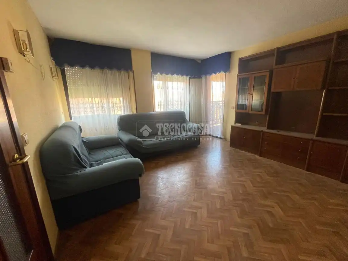 Sala de estar de Piso en venta en Madrid con Calefacción y Terraza