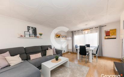 Living room of Attic for sale in Sant Boi de Llobregat  with Air Conditioner, Heating and Parquet flooring