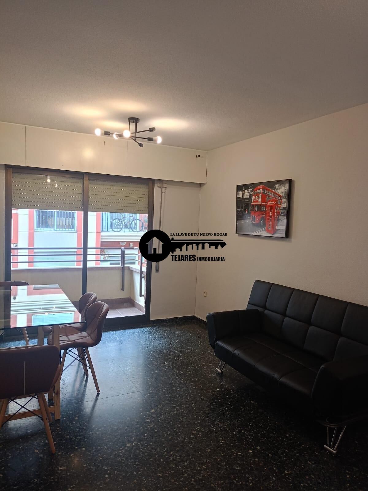 Wohnzimmer von Wohnung miete in  Albacete Capital mit Heizung und Balkon