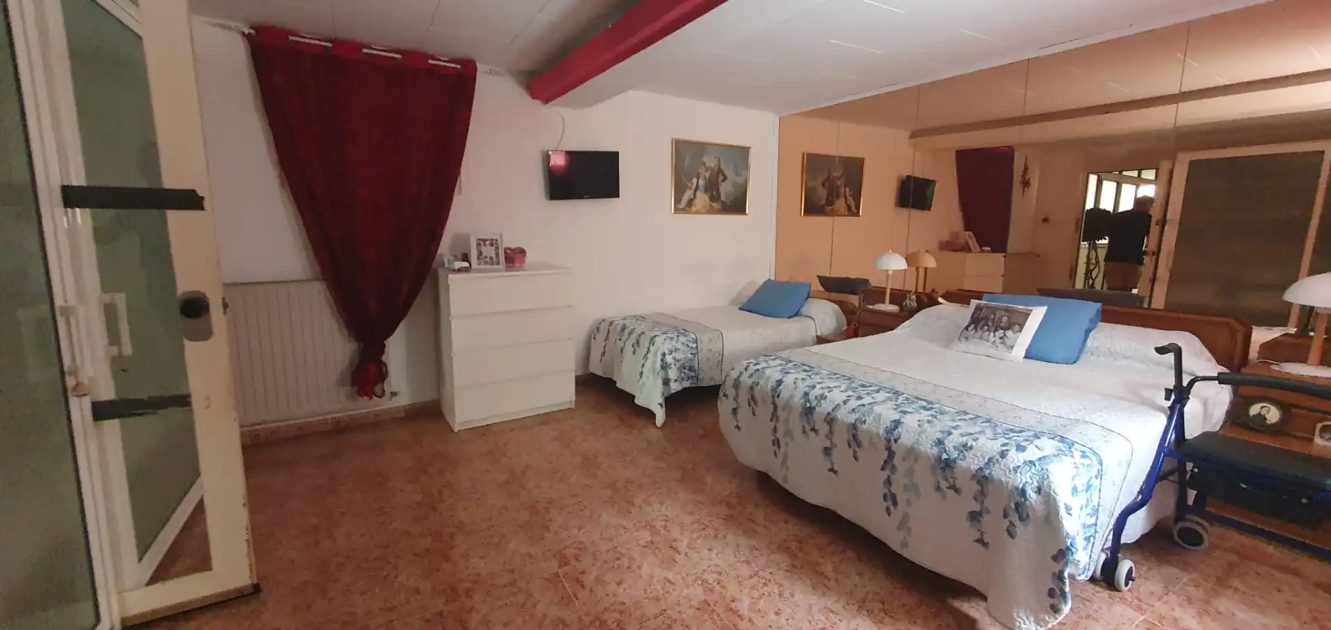Habitación de Edificio en venta en Barx