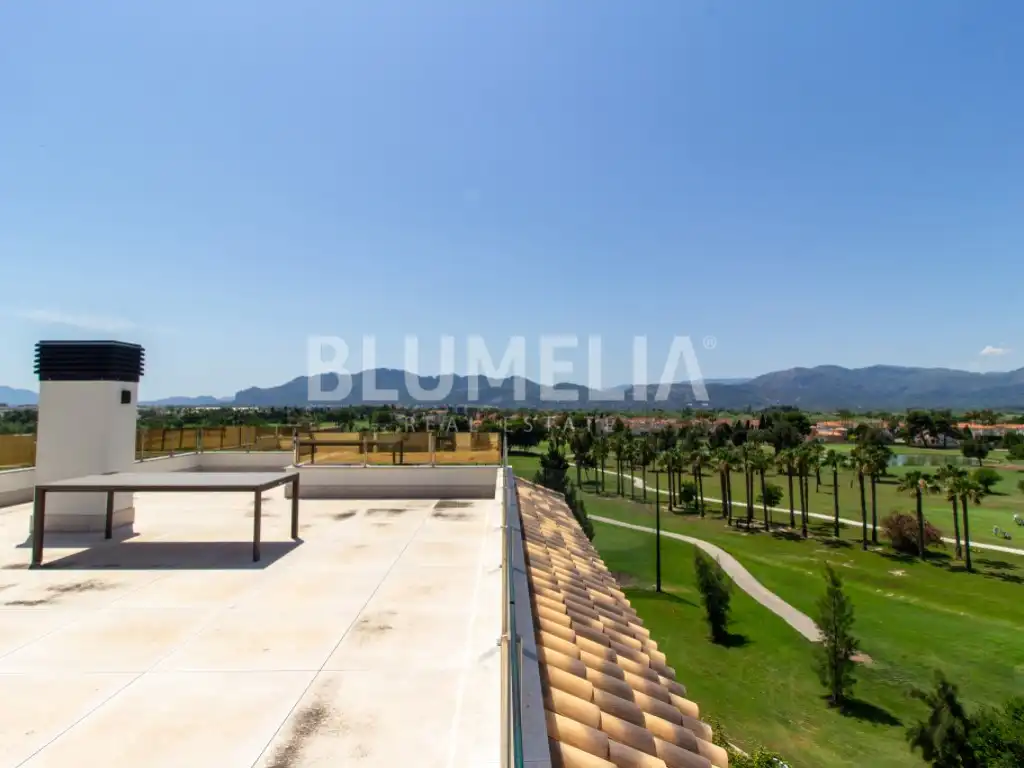 Àtic en venda en Oliva amb Aire condicionat, Calefacció i Jardí privat