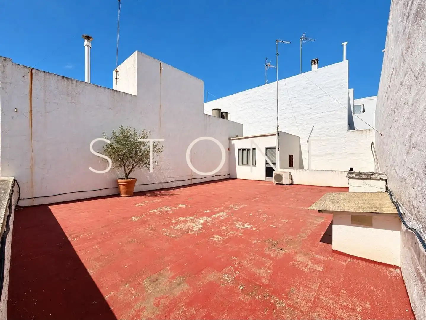 Casa con terraza en venta en Ciutadella
