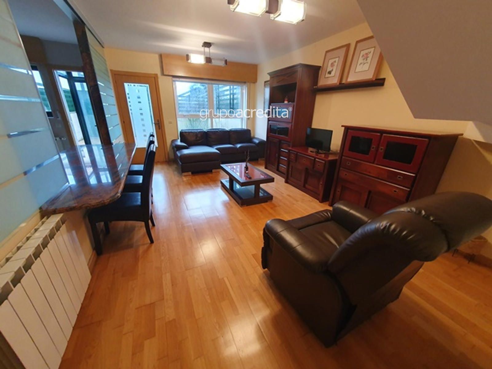 Duplex to rent in Pozas, Campus Norte - San Caetano