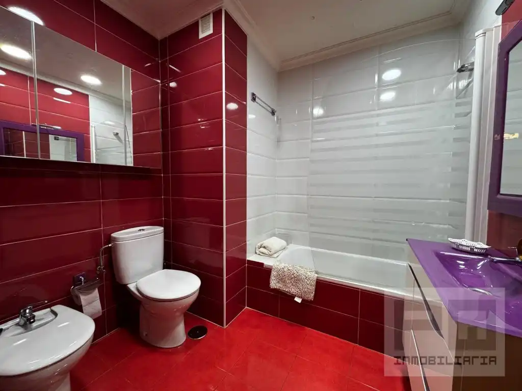 Badezimmer von Wohnung zum Verkauf in Ávila