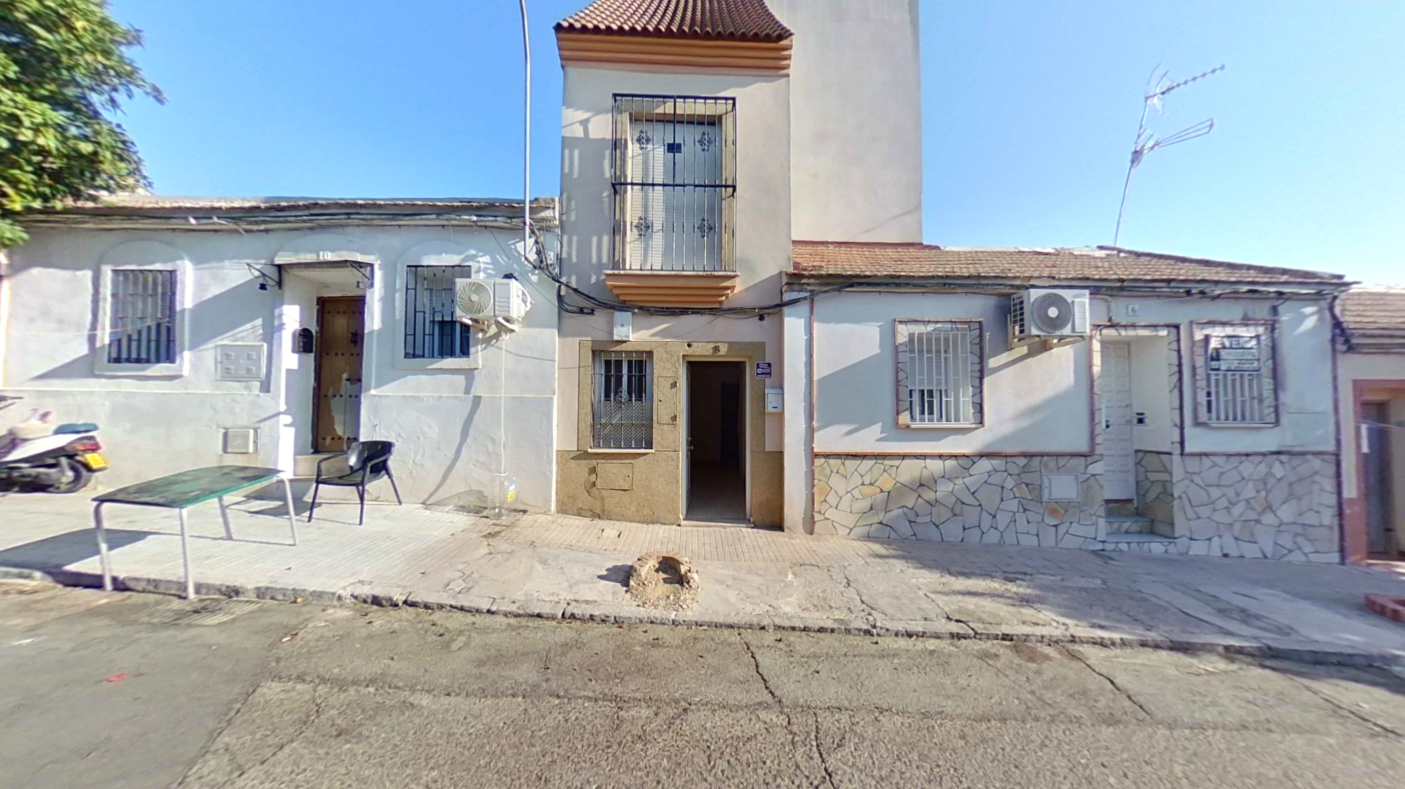 Exterior view of House or chalet for sale in  Córdoba Capital