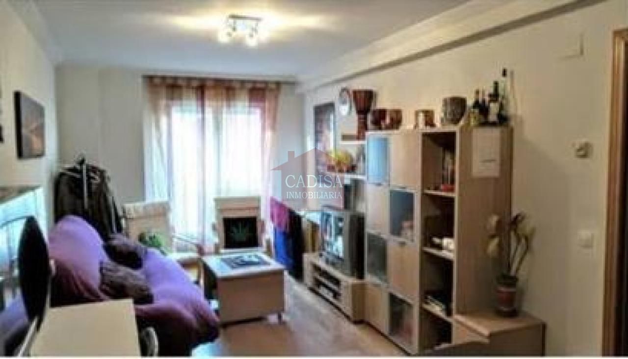 Sala d'estar de Apartament en venda en Salamanca Capital amb Calefacció, Moblat i Balcó