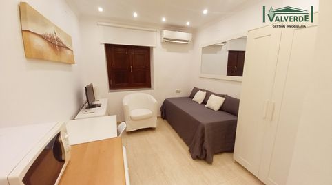 Photo 2 of Study for rent in Calle Puentezuelas, Centro - Sagrario, Granada Capital