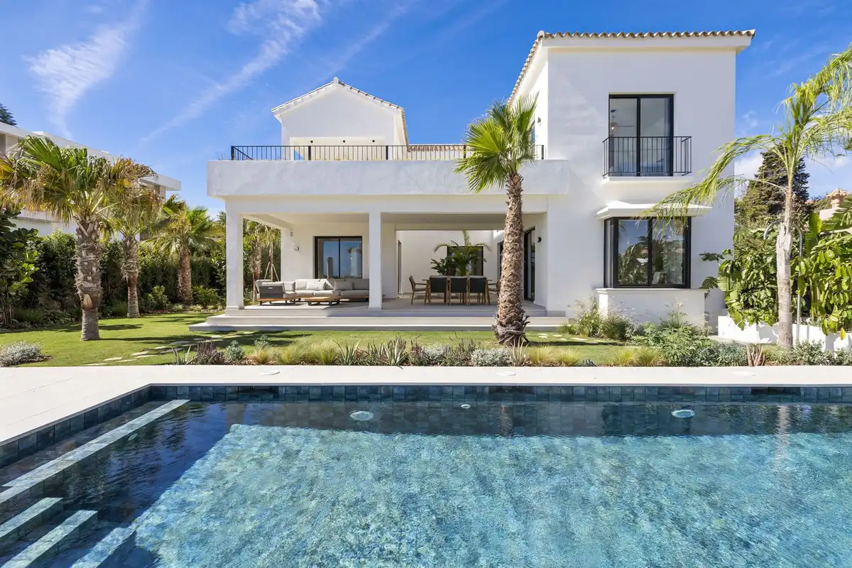 Villa avec piscine à vendre à Costa Natura