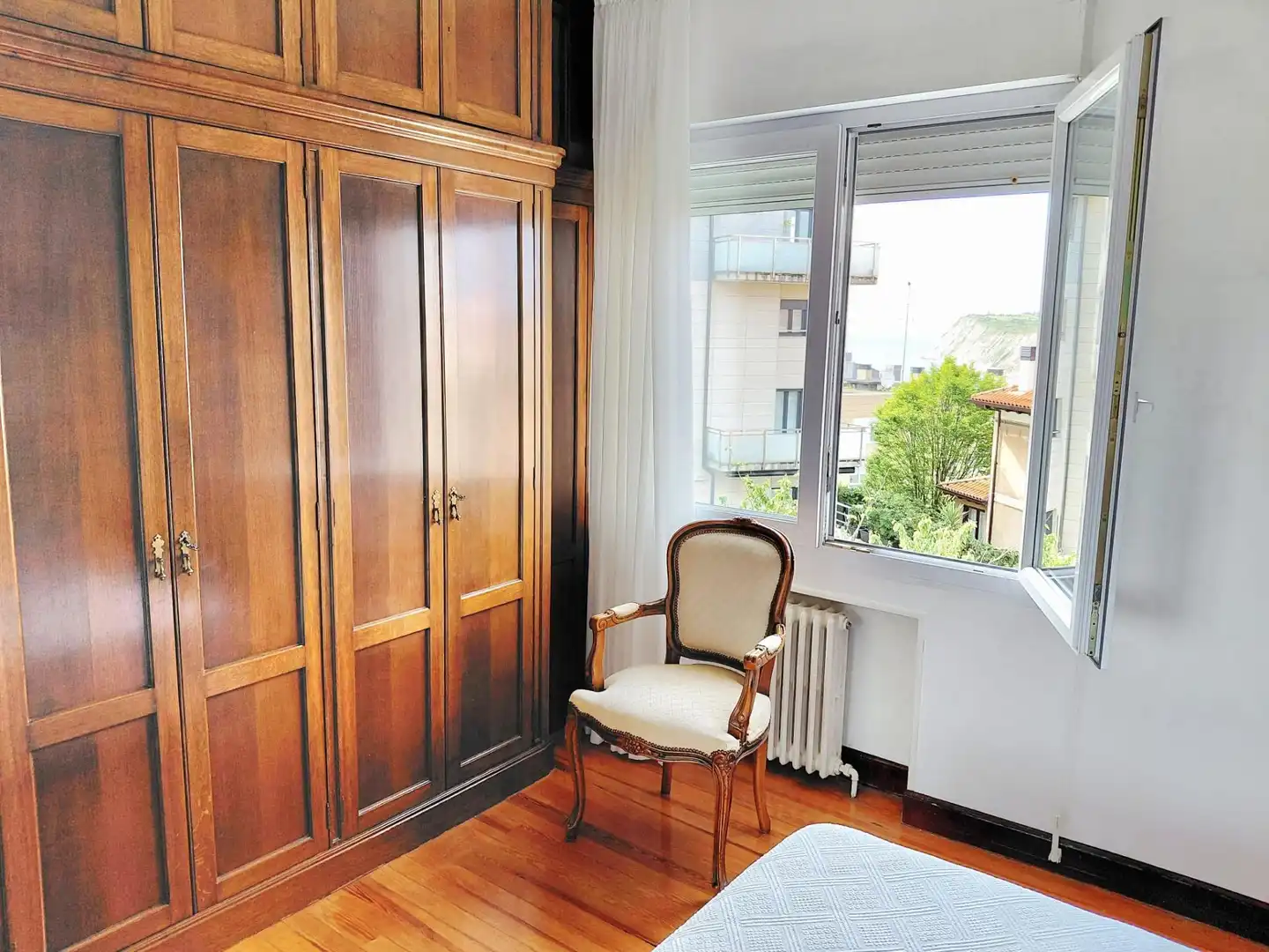 Habitación de Piso en venta en Getxo  con Calefacción, Terraza y Trastero