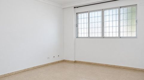 Foto 3 de Planta baja en venta en Calle Almadraberos, Pino Montano - Consolación, Sevilla Capital
