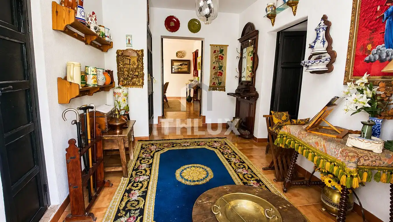 Terraced house with terrace for sale in Plaza Mayor