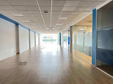 Local comercial en alquiler en Maliaño