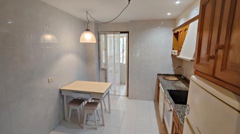 Foto 3 de Pis de lloguer a Avenida Gran Canaria, Riazor - Visma, A Coruña