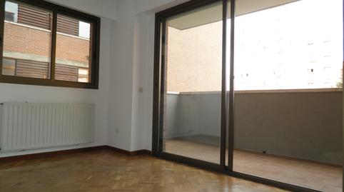 Photo 2 of Flat for rent in Avenida de Pablo Neruda, Palomeras Sureste,  Madrid Capital