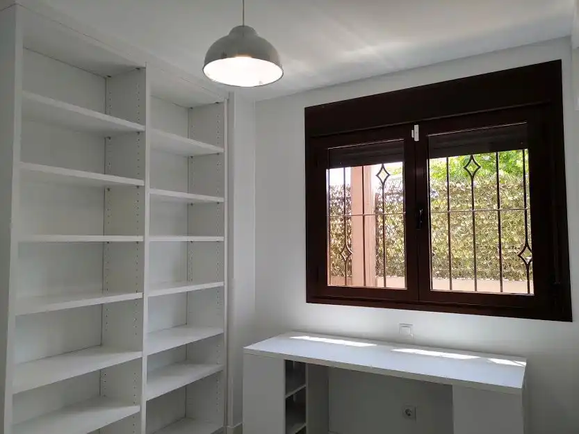 Habitación de Planta baja de alquiler en Colmenar Viejo con Calefacción, Jardín privado y Terraza