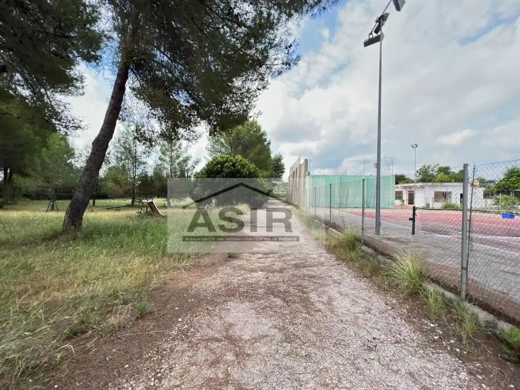 Residential for sale in Alberic