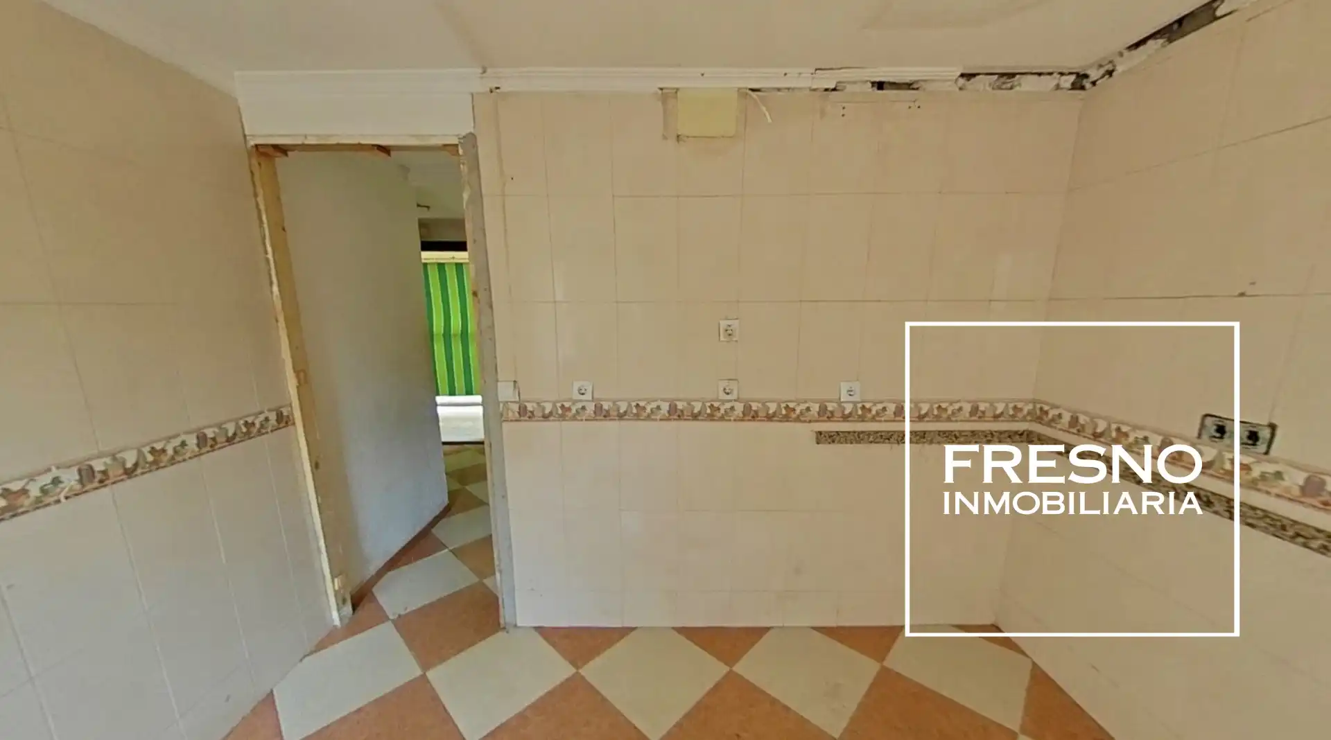 Cocina de Dúplex en venta en Huelva