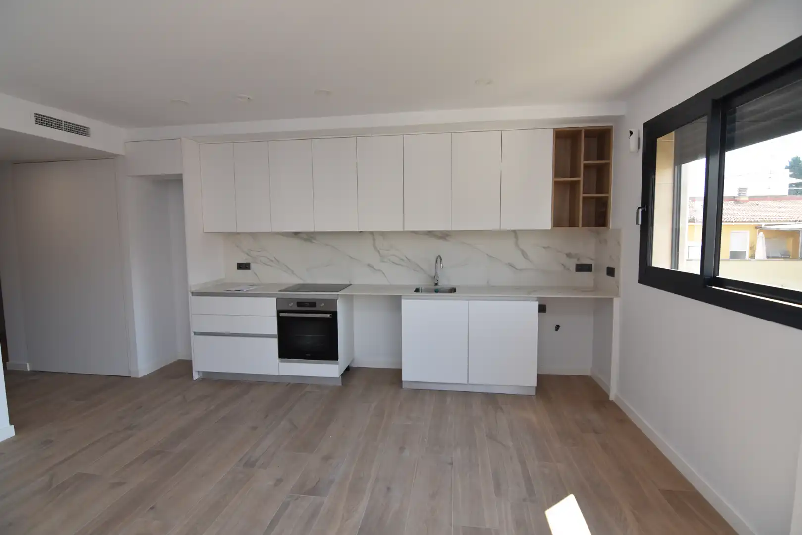 Flat with terrace for sale in Carrer de Sant Bonós, imagen 12