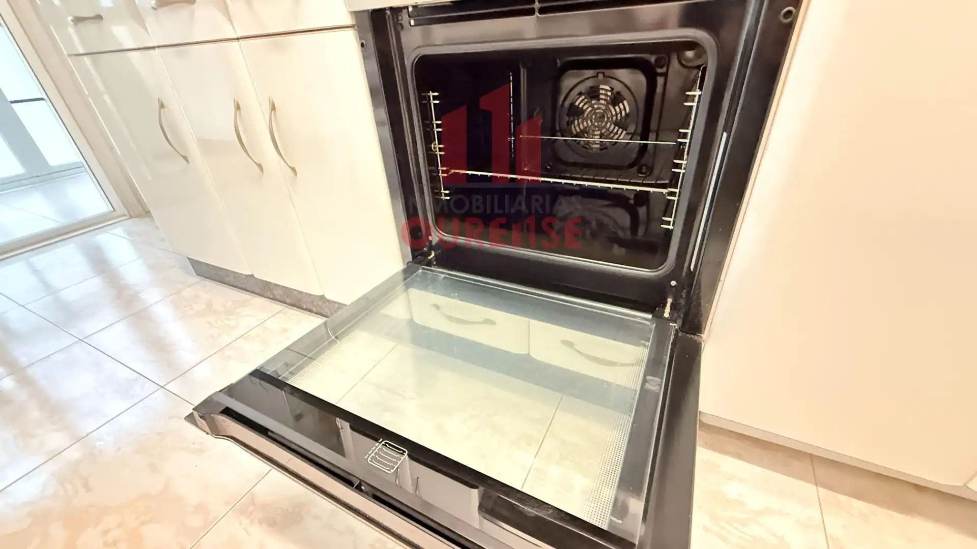 Kitchen of Flat for rent in Ourense Capital   with Furnished