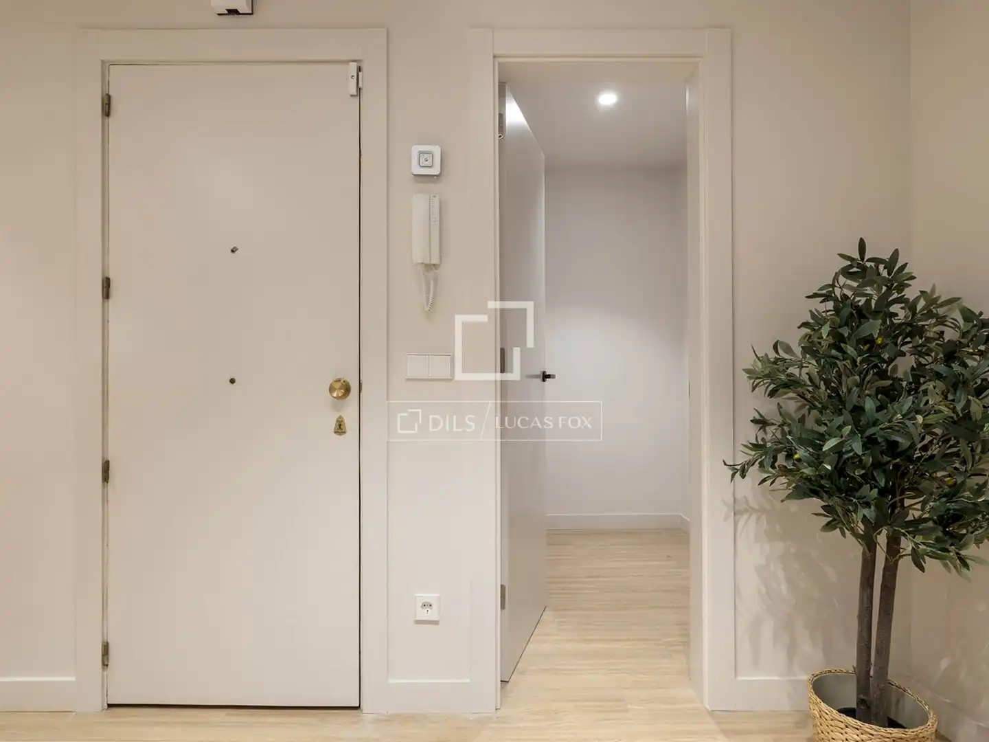 Piso en venta en Barcelona con Aire acondicionado, Calefacción y Jardín privado