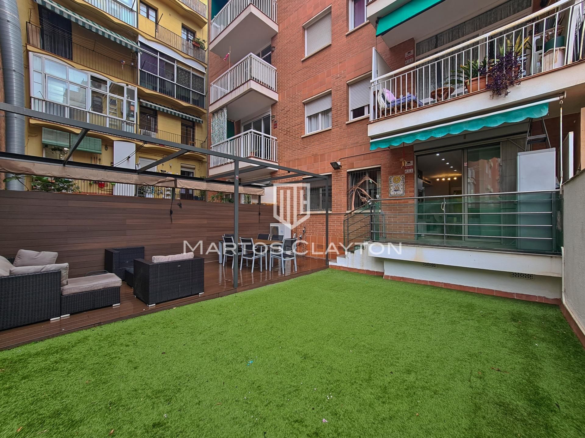 Terrace of Flat for sale in  Barcelona Capital  with Parquet flooring, Terrace and Balcony