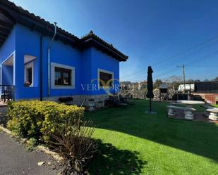 Exterior view of House or chalet for sale in Llanes  with Terrace