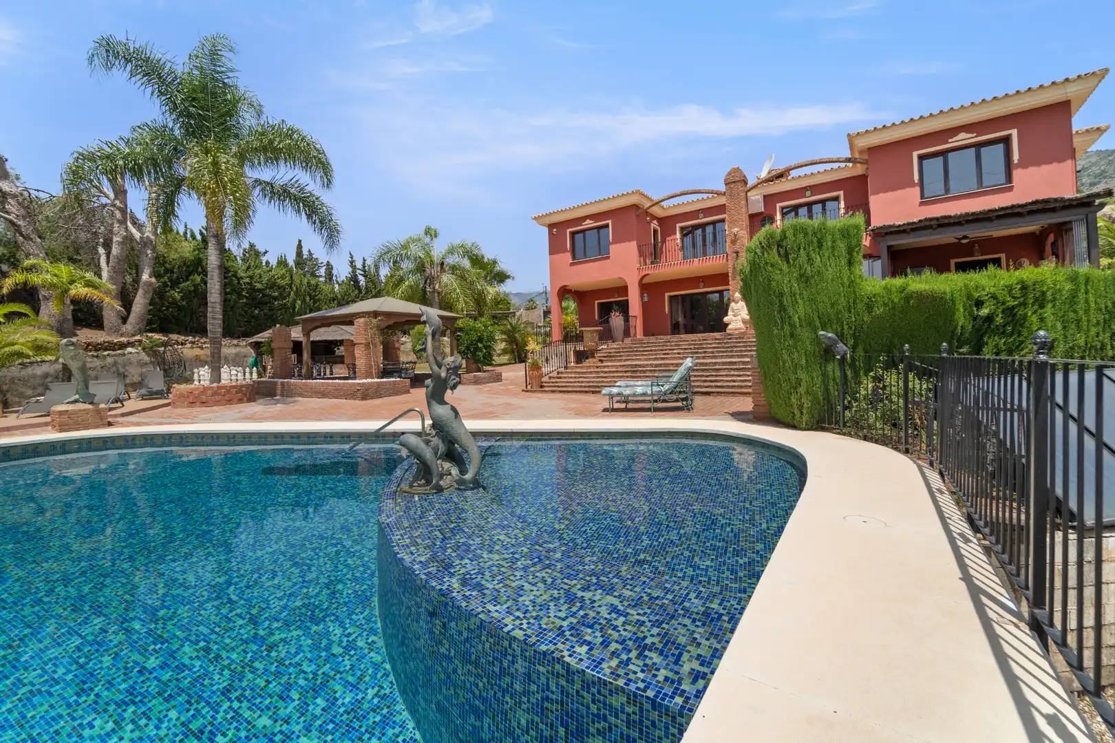 Garden of Houses for sale in Benalmádena  with Air Conditioner, Heating and Private garden