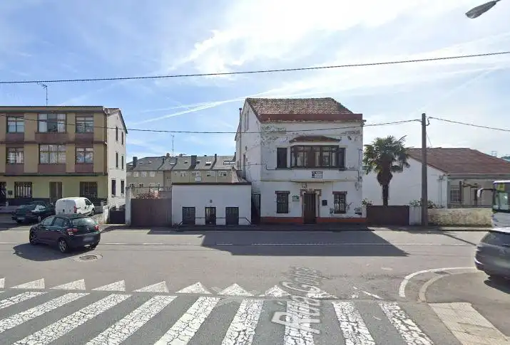Terrenos y solares en venta en Rosalía Castro