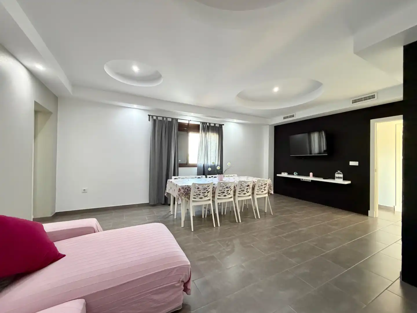 Sala de estar de Finca rústica en venta en Arcos de la Frontera con Aire acondicionado, Calefacción y Jardín privado