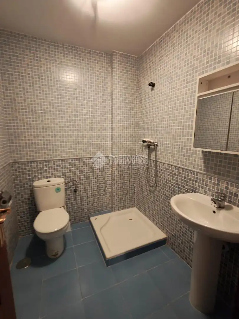 Baño de Casa adosada en venta en Marchena
