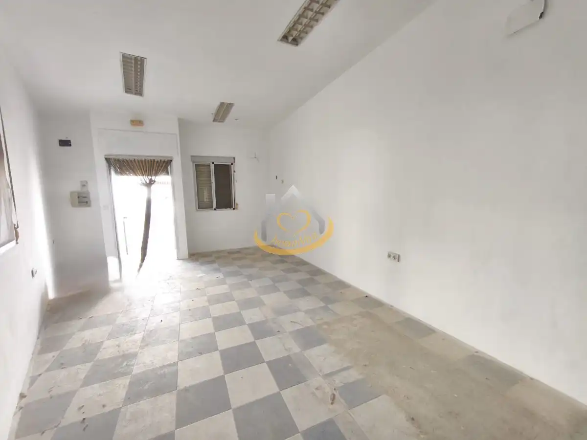 Local comercial en venta en Calle Faisán 9, imagen 3