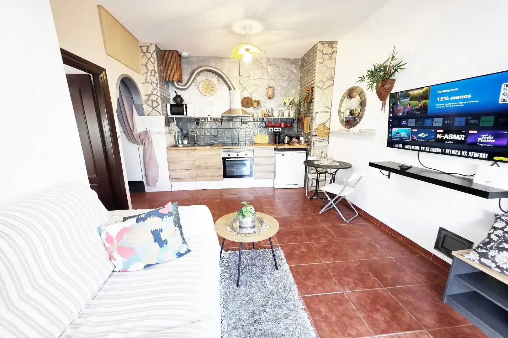 Cuina de Apartament en venda en Benalmádena amb Aire condicionat, Calefacció i Jardí privat