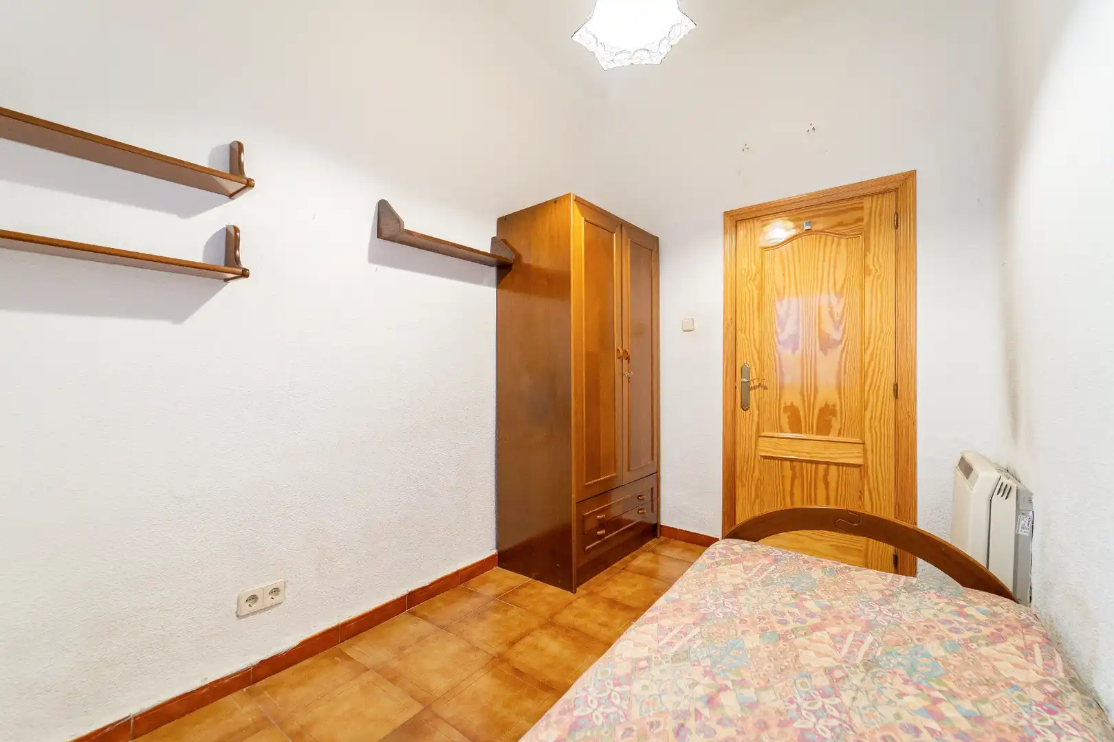 Bedroom of Flat for sale in Madrid  with Heating, Furnished and Internet