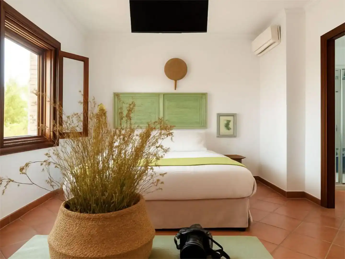 Habitación de Piso en venta en Algodonales con Aire acondicionado, Jardín privado y Piscina