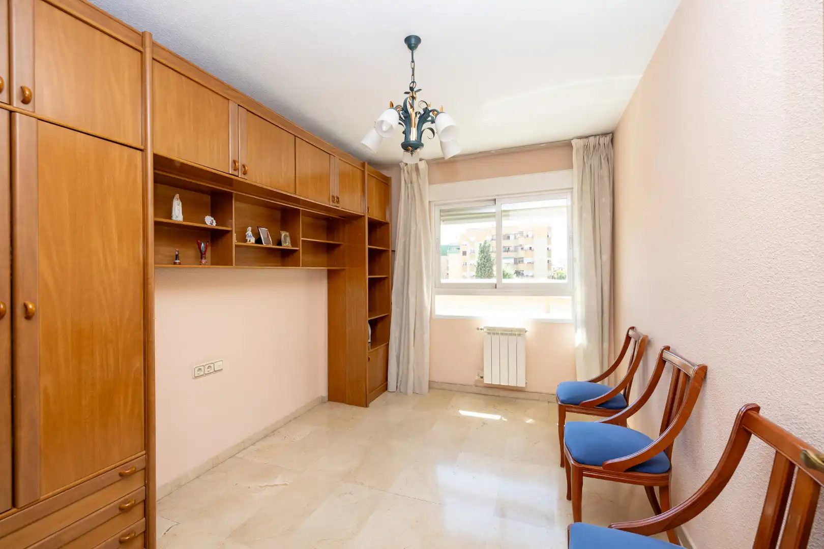 Piso de alquiler en Avenida de Italia, 3, Barrio de Zaidín