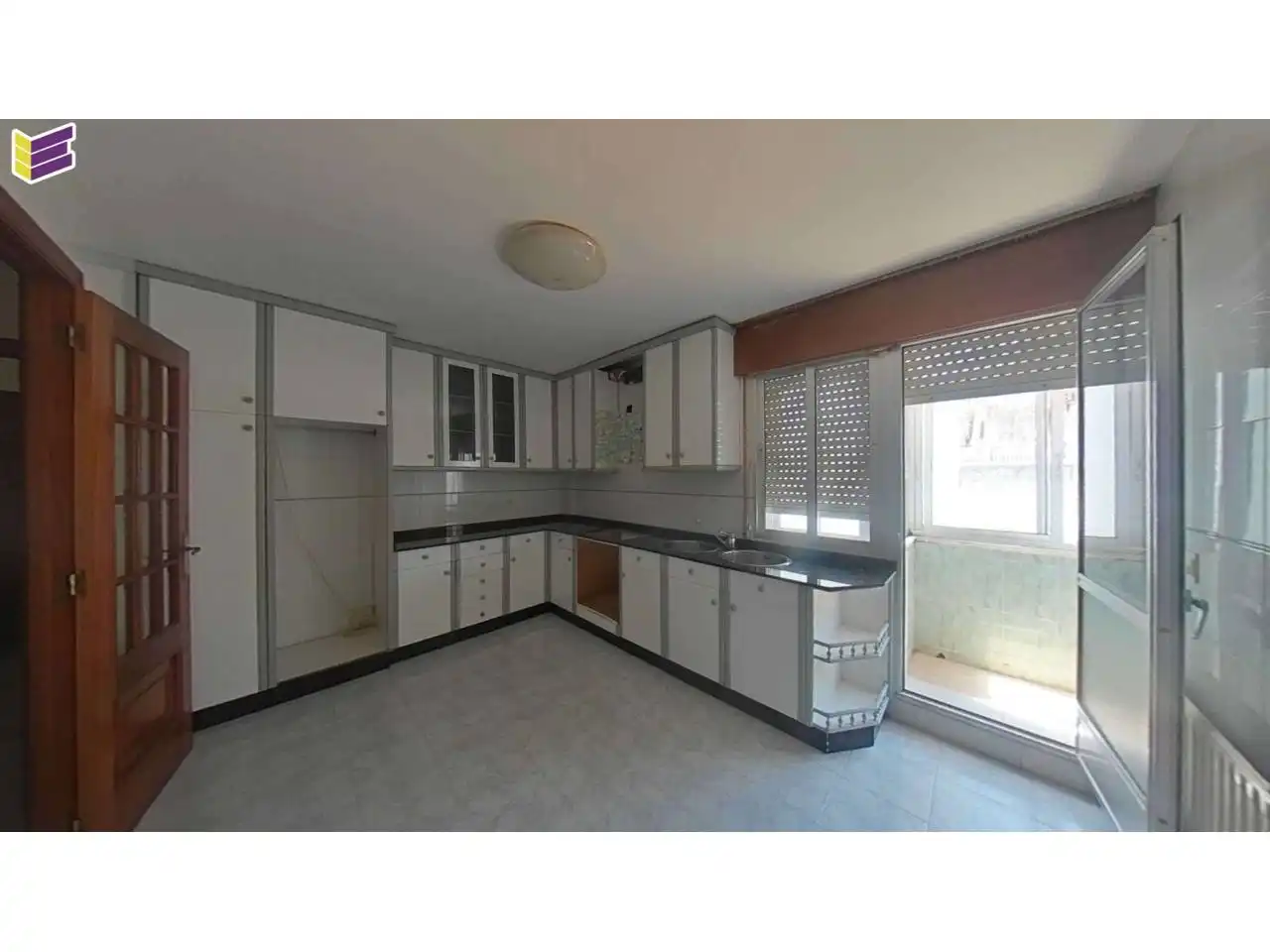Appartamento con terrazza in vendita a Calle Valiña 12