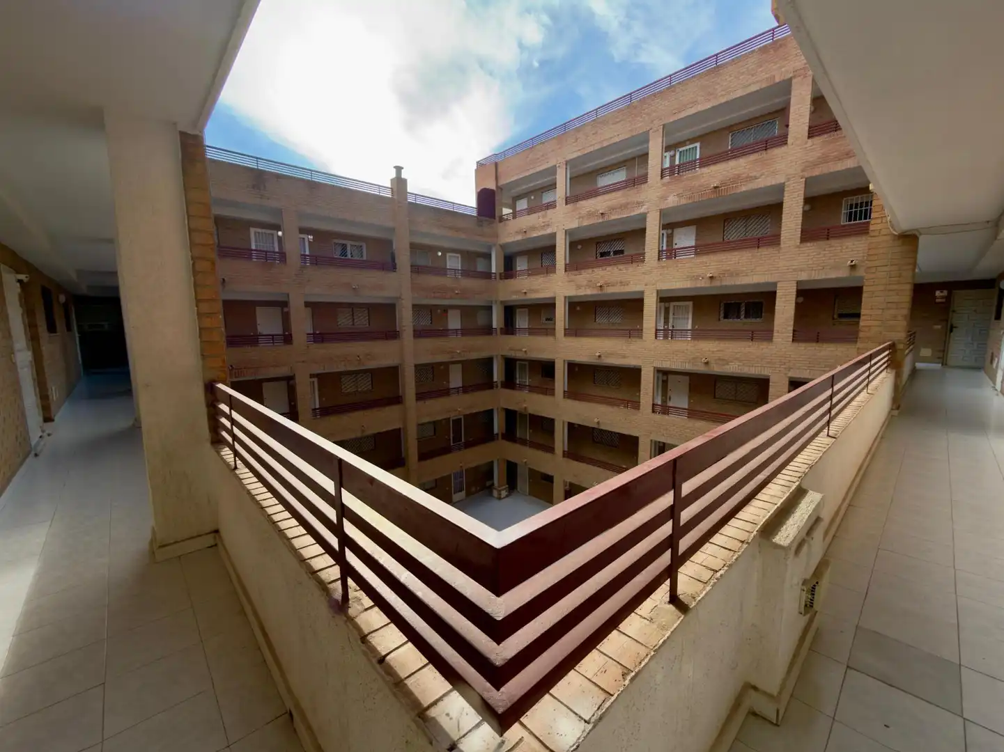 Vista exterior de Apartamento en venta en Torrevieja con Terraza, Amueblado y Piscina comunitaria
