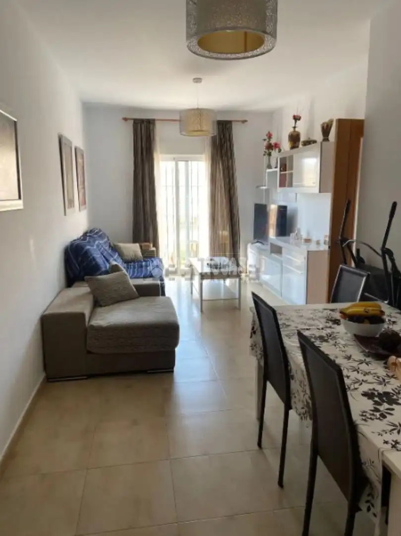 Sala d'estar de Pis en venda en Roquetas de Mar amb Aire condicionat i Calefacció